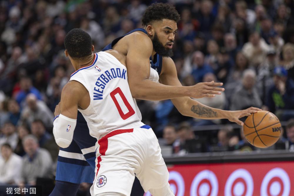 自信地攀登 自信地攀登