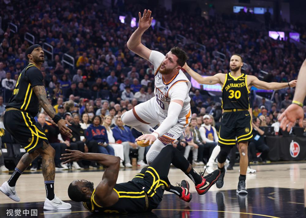 颗重磅炸弹 颗重磅炸弹